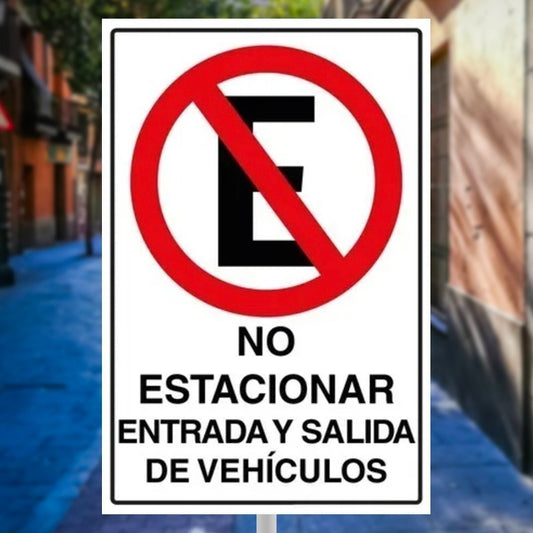 No Estacionar Entrada Y Salida De Vehículos 30x20cm Metálico